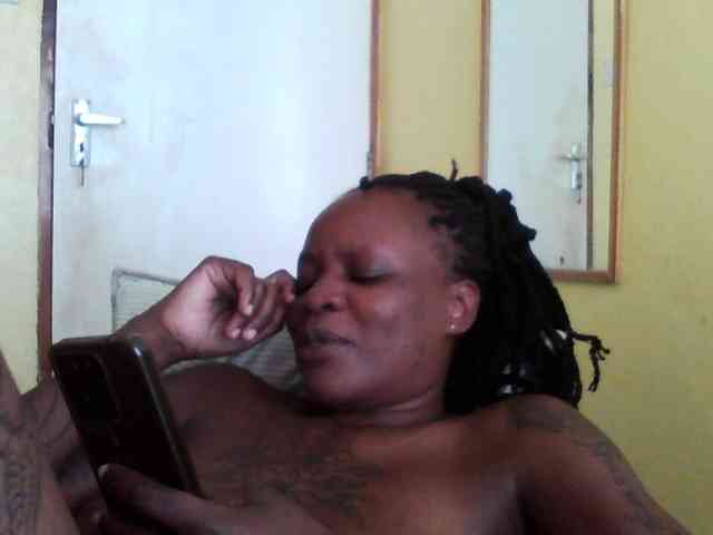 Princessmiles webcam