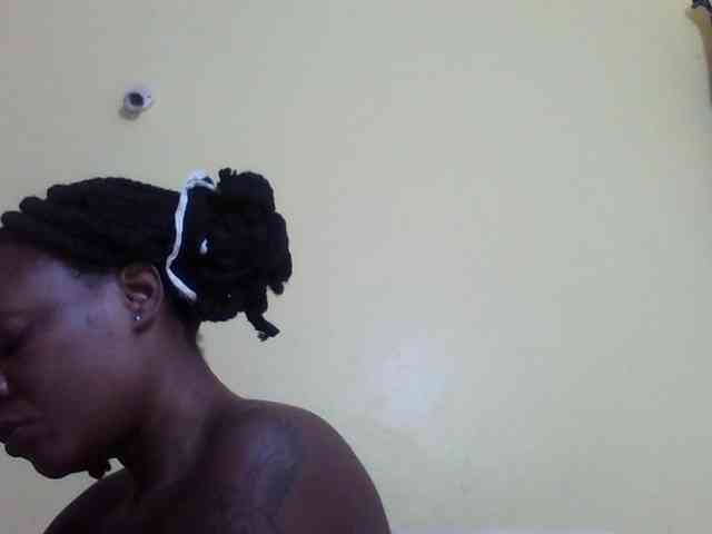 Princessmiles webcam