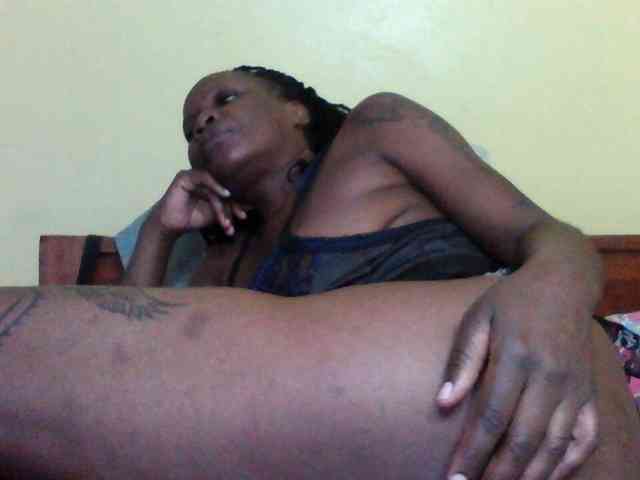 Princessmiles webcam