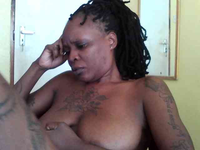 Princessmiles webcam