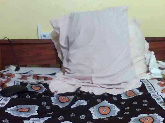 Princessmiles webcam