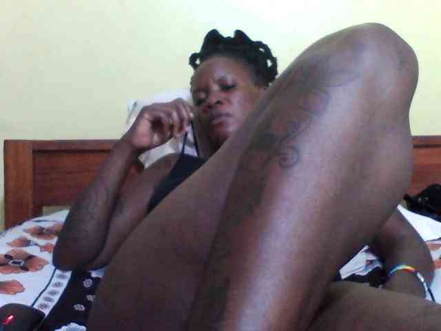 Princessmiles webcam