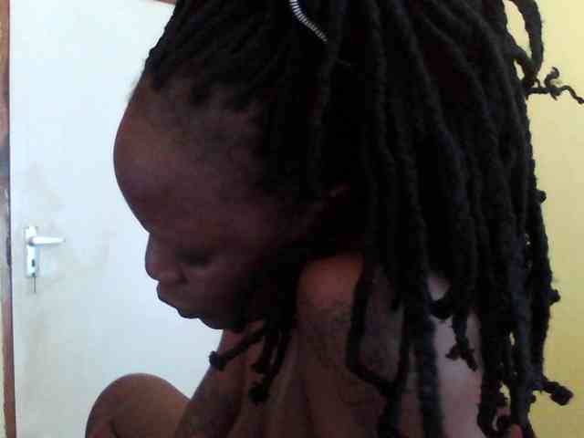 Princessmiles webcam