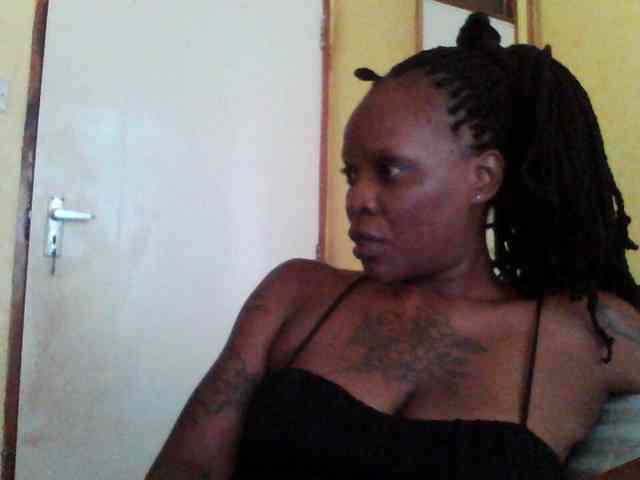 Princessmiles webcam