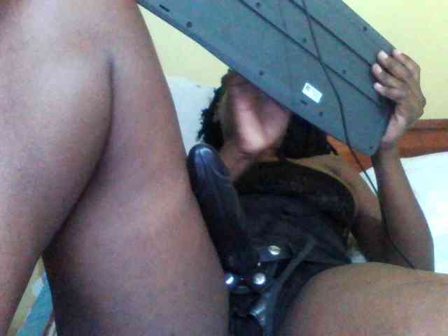 Princessmiles webcam