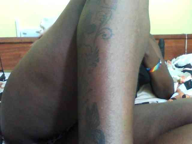 Princessmiles webcam