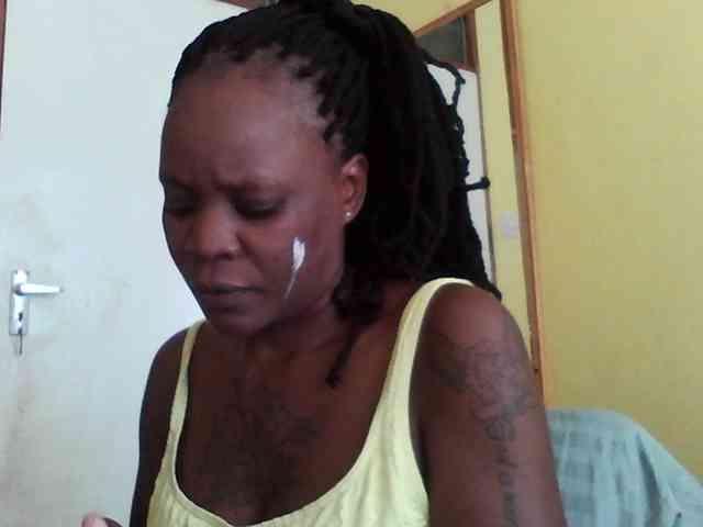 Princessmiles webcam