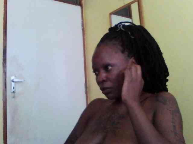 Princessmiles webcam
