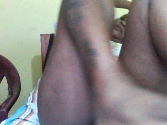 Princessmiles webcam