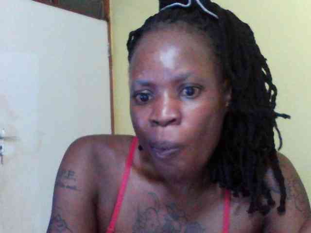 Princessmiles webcam