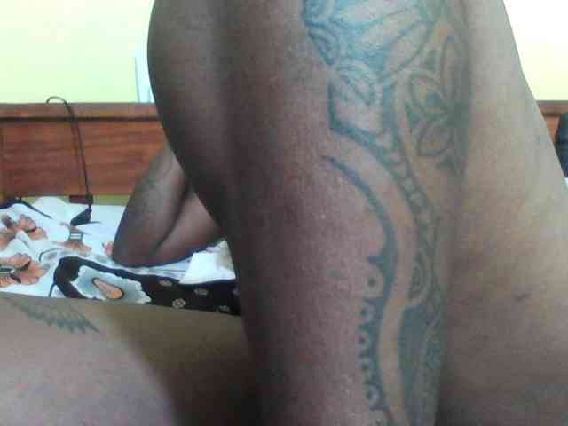 Princessmiles webcam