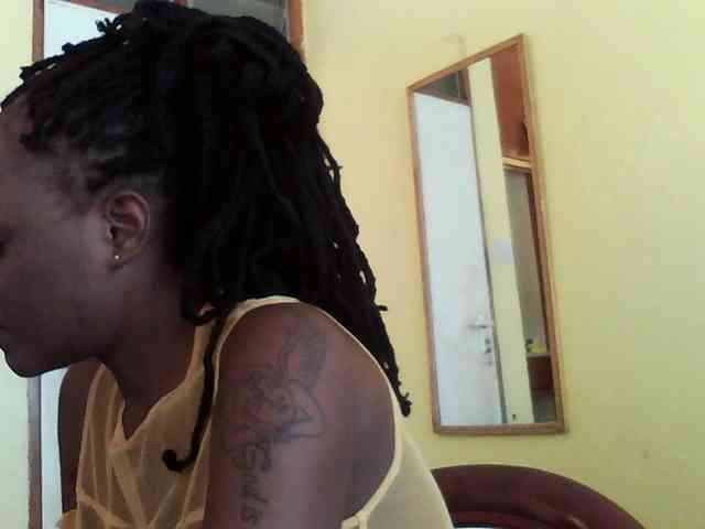 Princessmiles webcam
