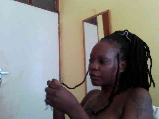 Princessmiles webcam
