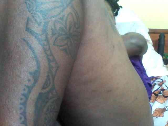 Princessmiles webcam