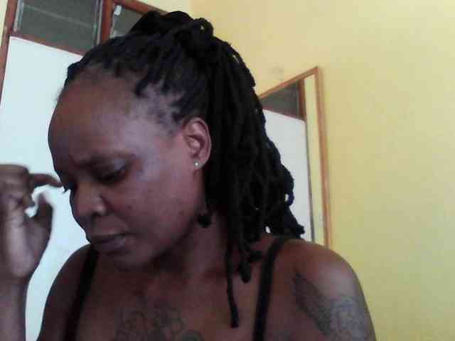 Princessmiles webcam