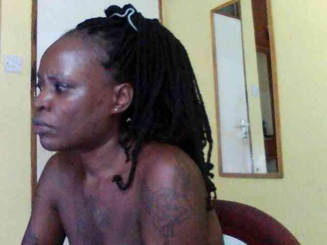 Princessmiles webcam