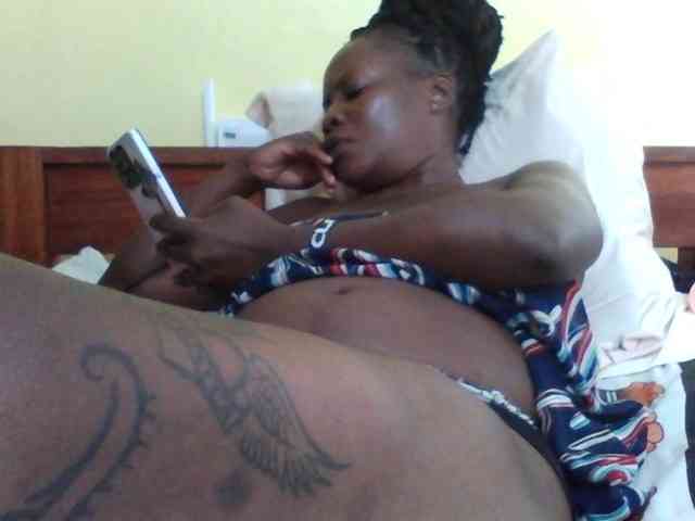 Princessmiles webcam