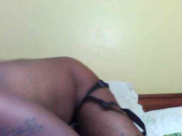 Princessmiles webcam