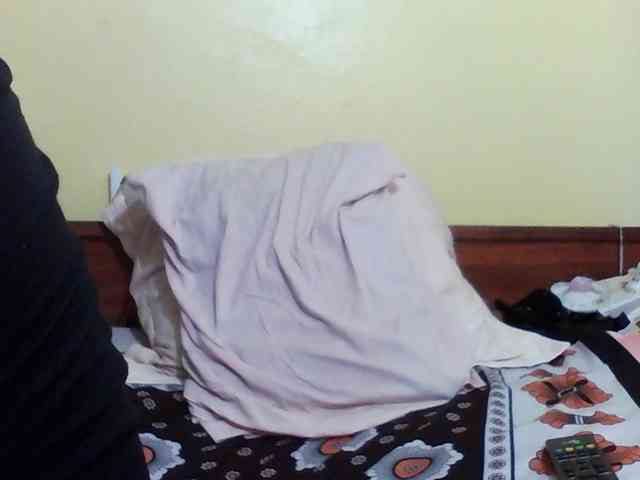 Princessmiles webcam