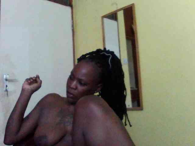 Princessmiles webcam