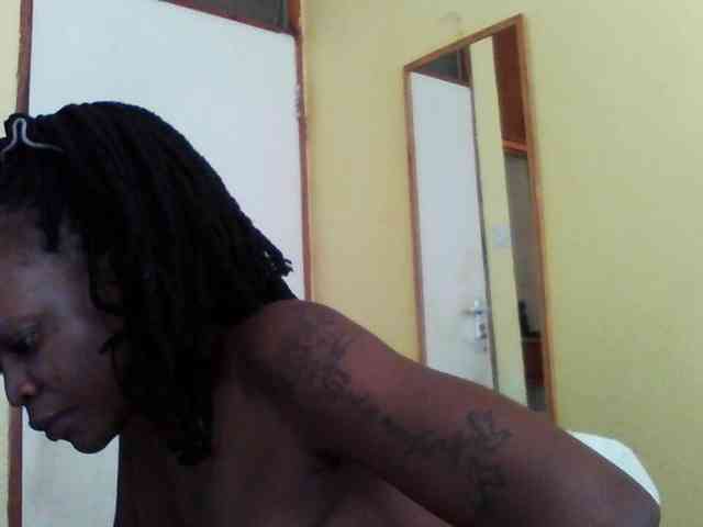 Princessmiles webcam