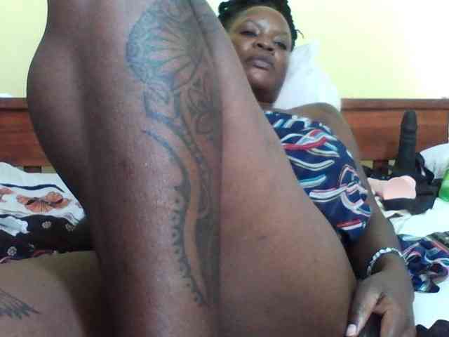 Princessmiles webcam