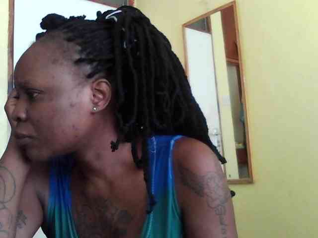 Princessmiles webcam