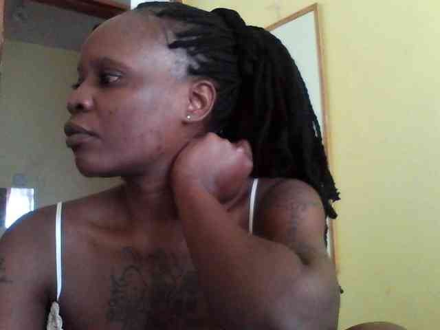 Princessmiles webcam