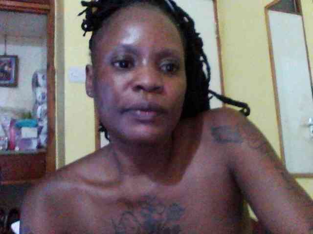 Princessmiles webcam