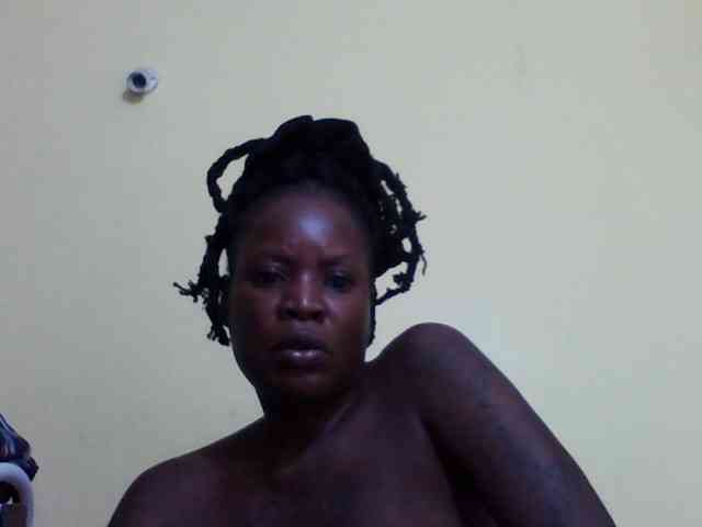 Princessmiles webcam