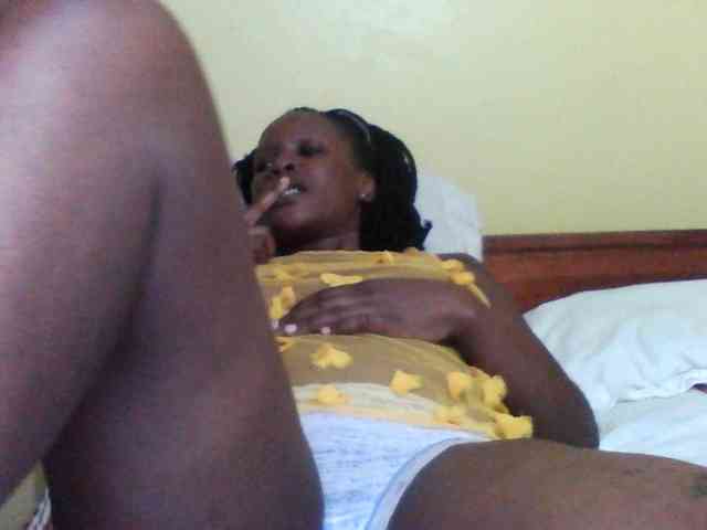 Princessmiles webcam