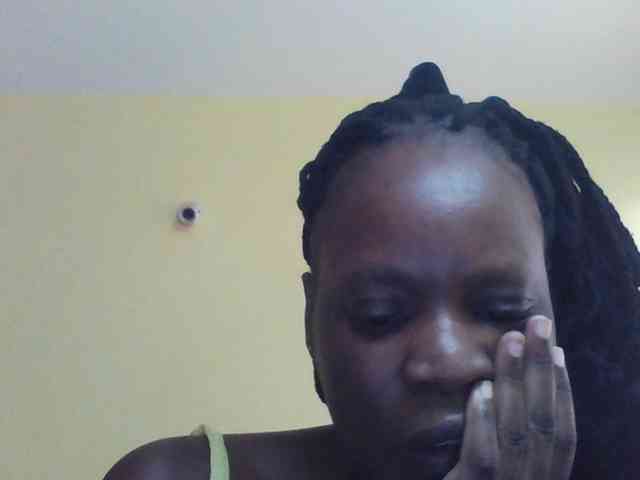 Princessmiles webcam