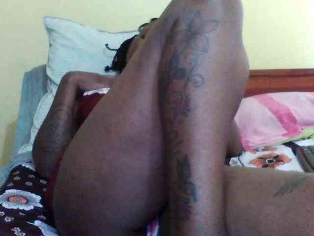 Princessmiles webcam
