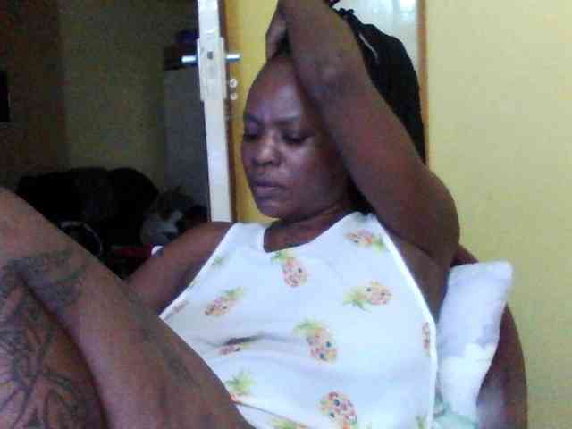 Princessmiles webcam