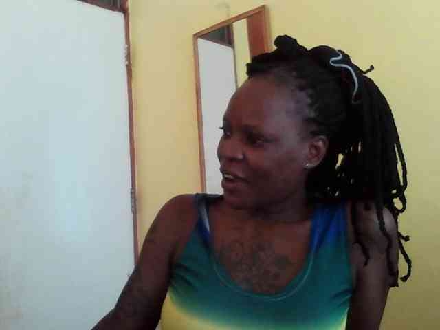 Princessmiles webcam