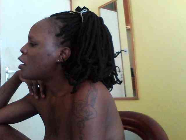 Princessmiles webcam