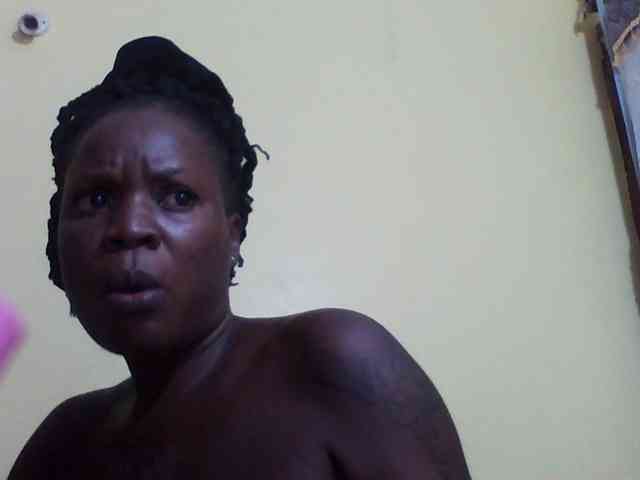 Princessmiles webcam