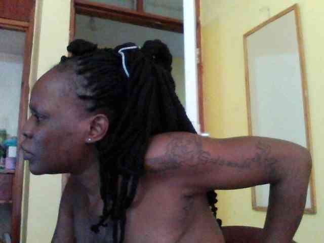 Princessmiles webcam