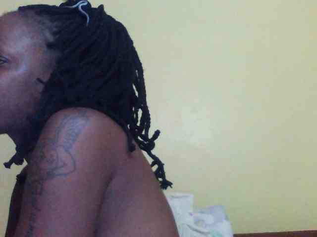 Princessmiles webcam