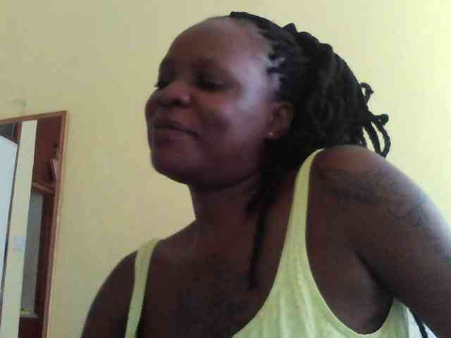 Princessmiles webcam