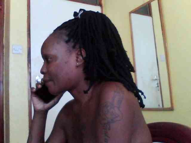 Princessmiles webcam