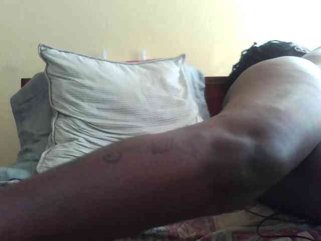 Princessmiles webcam