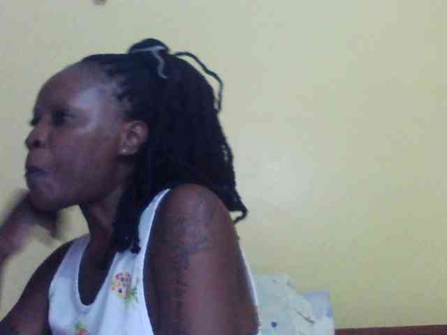 Princessmiles webcam