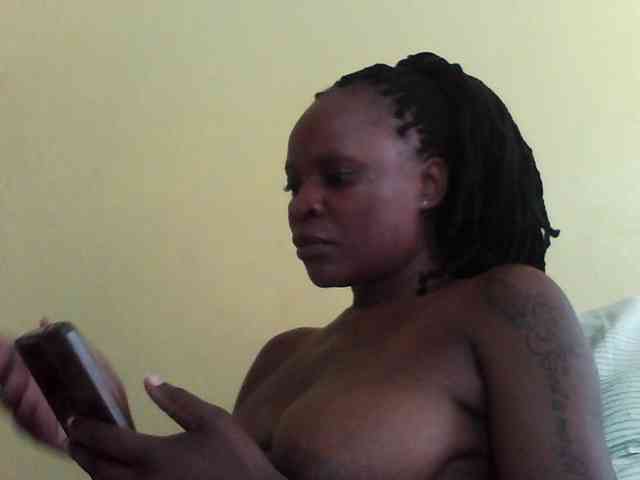 Princessmiles webcam