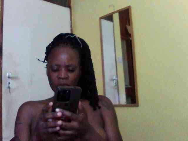 Princessmiles webcam