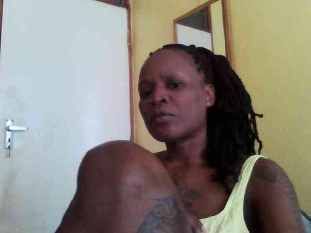 Princessmiles webcam