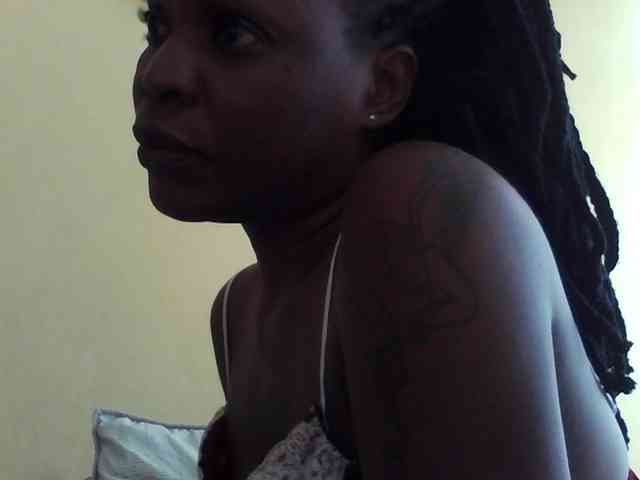 Princessmiles webcam