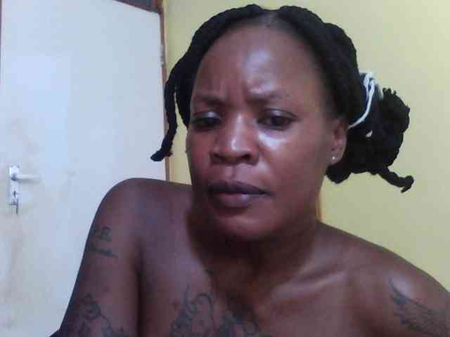 Princessmiles webcam