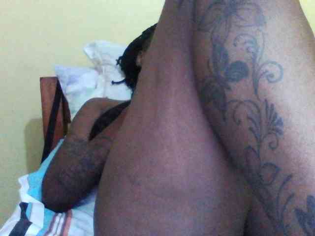Princessmiles webcam