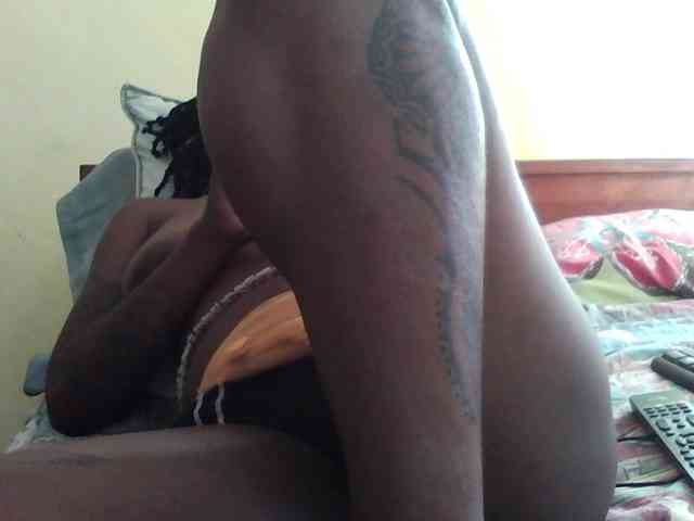 Princessmiles webcam